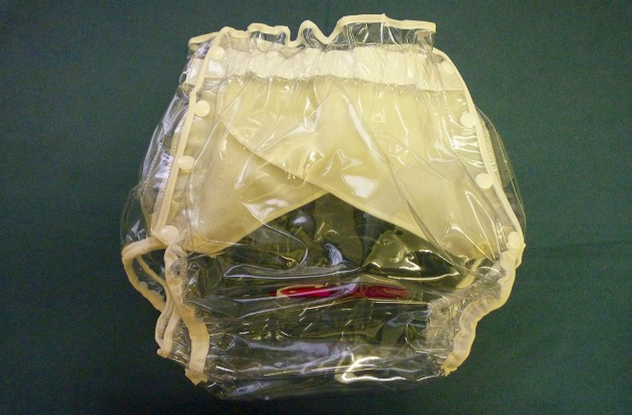 スケルトンおむつカバー(透明ビニール1枚仕立て)