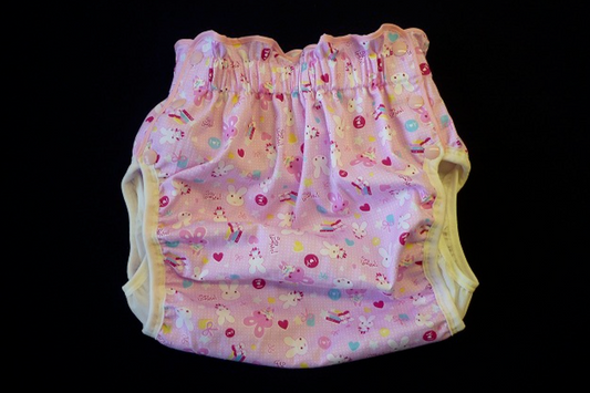 股上浅め　股下幅広タイプ